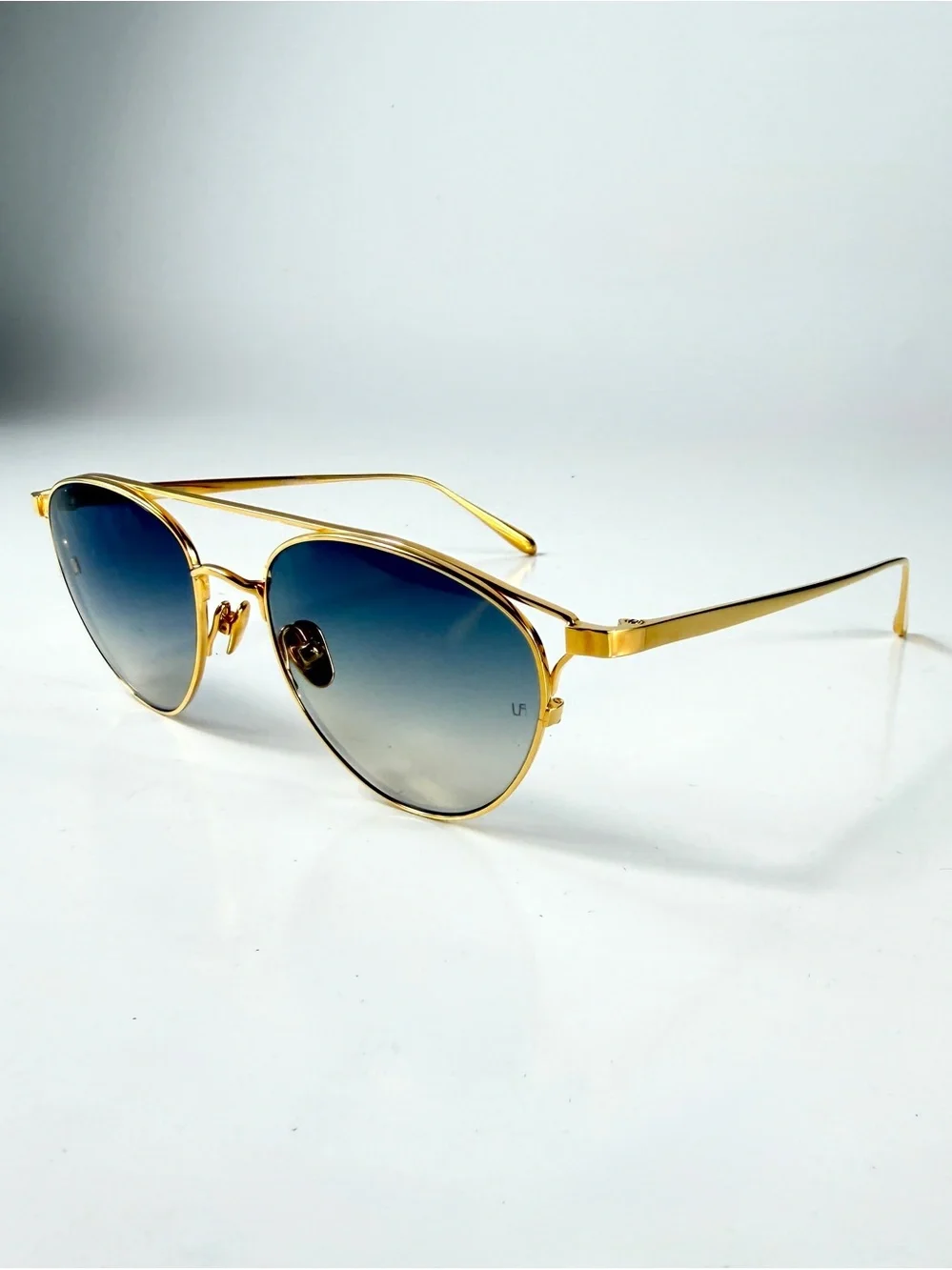 Linda Farrow Omar Aviator Sunglasses Gold Blue LFL804 C7 Titanium NWT Full Set